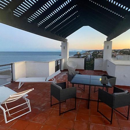 Exclusive Luxury Frontline Beach Penthouse Casares Del Mar - Estepona Zewnętrze zdjęcie