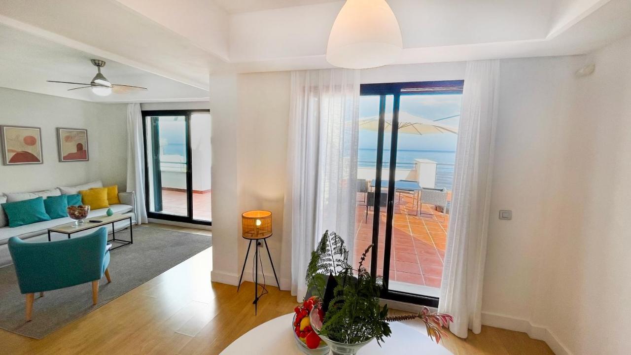 Exclusive Luxury Frontline Beach Penthouse Casares Del Mar - Estepona Zewnętrze zdjęcie