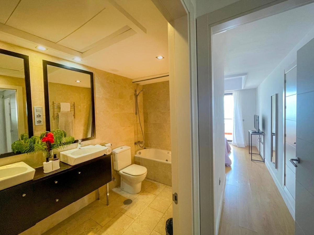 Exclusive Luxury Frontline Beach Penthouse Casares Del Mar - Estepona Zewnętrze zdjęcie