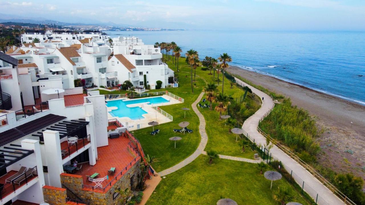 Exclusive Luxury Frontline Beach Penthouse Casares Del Mar - Estepona Zewnętrze zdjęcie
