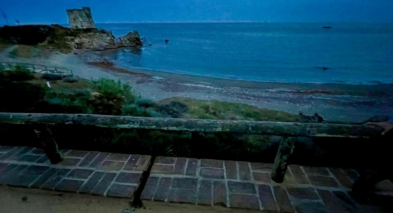 Exclusive Luxury Frontline Beach Penthouse Casares Del Mar - Estepona Zewnętrze zdjęcie