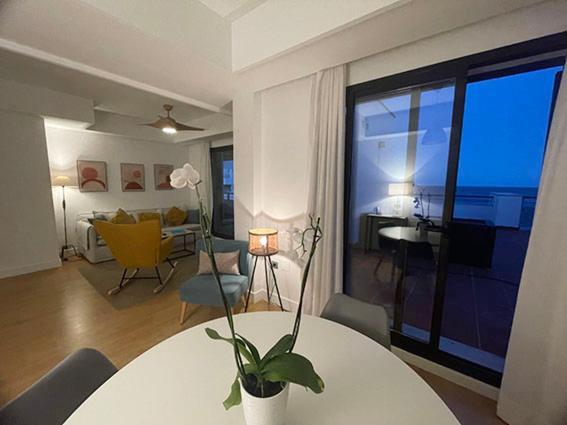 Exclusive Luxury Frontline Beach Penthouse Casares Del Mar - Estepona Zewnętrze zdjęcie